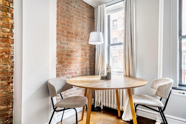 Foto del edificio - 234 Mott St