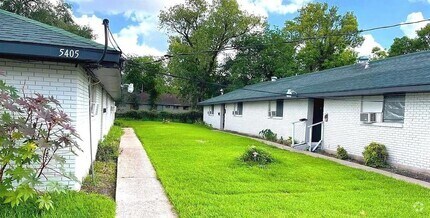 Building Photo - 5405 Suez St