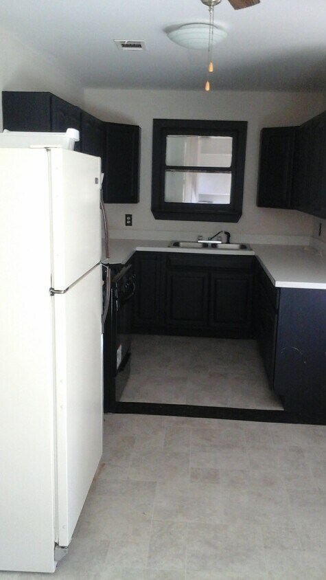Foto principal - 5500 Korth St