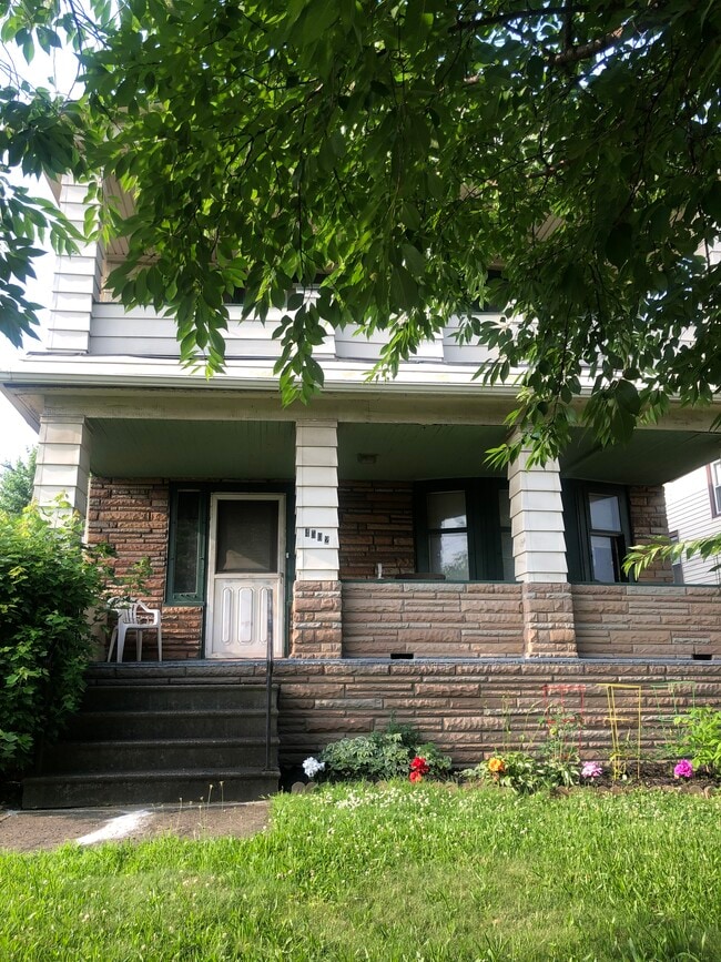 Nice and Quiet Neighborhood - 4502 McGregor Ave