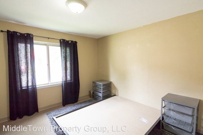 Building Photo - 1619 W Gilbert St