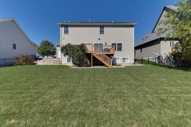 Building Photo - 2267 Heather Ridge Dr