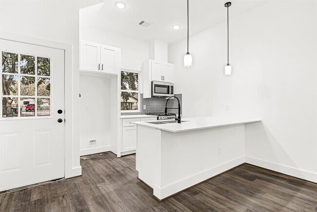 Foto del edificio - 106 Armstrong St