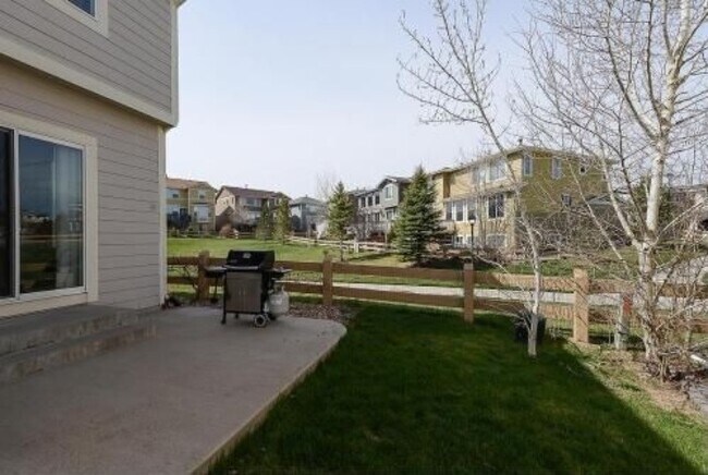 Building Photo - 2988 Redhaven Way
