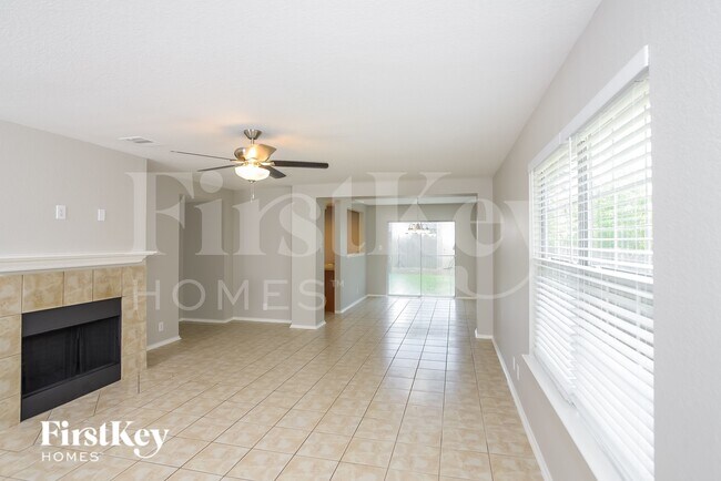 Foto del edificio - 11066 Barclay Point
