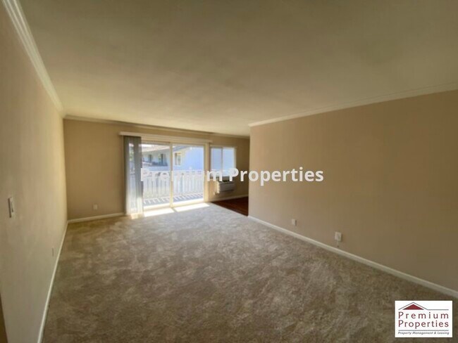 Building Photo - 315 Masters Ct