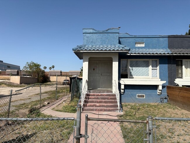 Photo - New 2 Bd Unit for Rent House