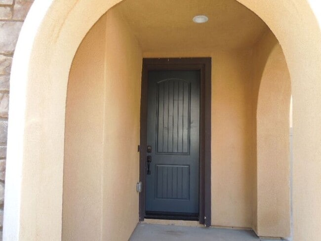 Building Photo - 42640 Indigo Pl