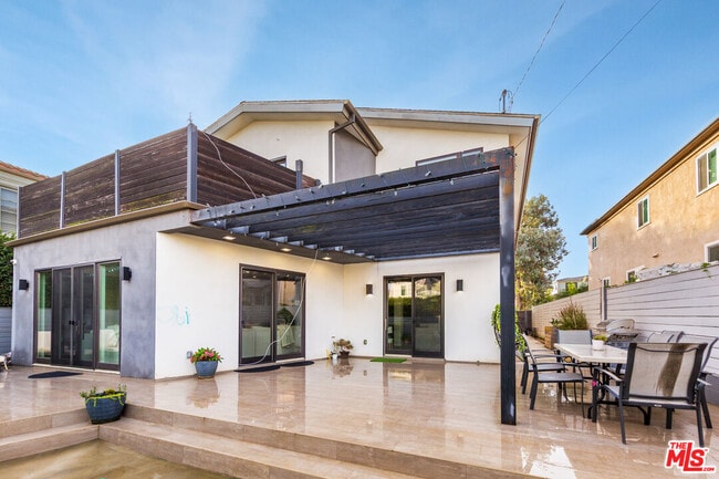 Foto del edificio - 9401 Kirkside Rd