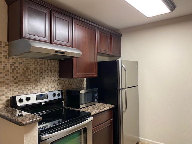 Foto del edificio - 2350 Bering Dr