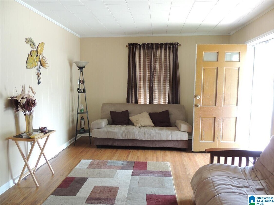 Primary Photo - 5321 Terrace J