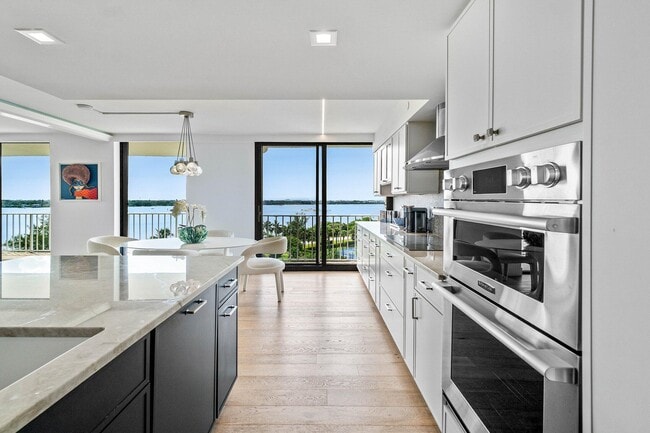 Foto del edificio - 3400 S Ocean Blvd