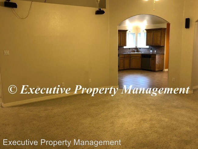 Building Photo - 3 br, 2 bath House - 100 Bobcat Circle