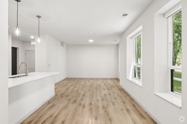 3BR, 3BA - 1,769SF - Living Room - Allen Bay