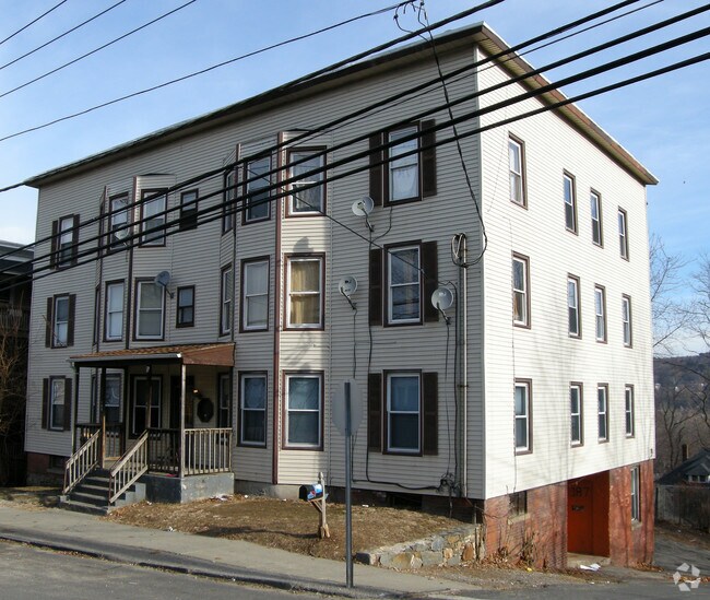 189 Howe Ave, Shelton, CT 06484 Apartments Shelton, CT