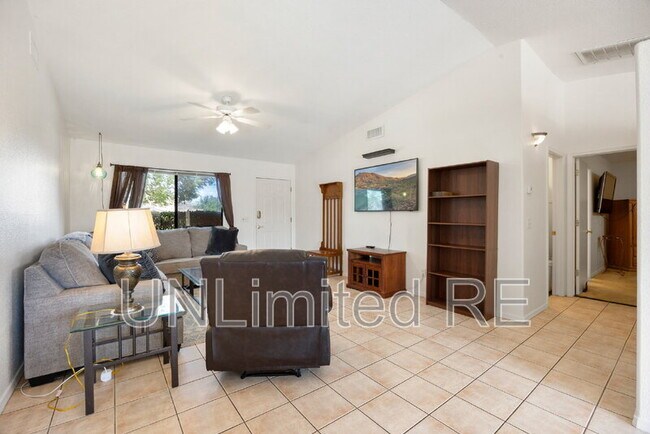 Building Photo - 4835 Gemstone Dr