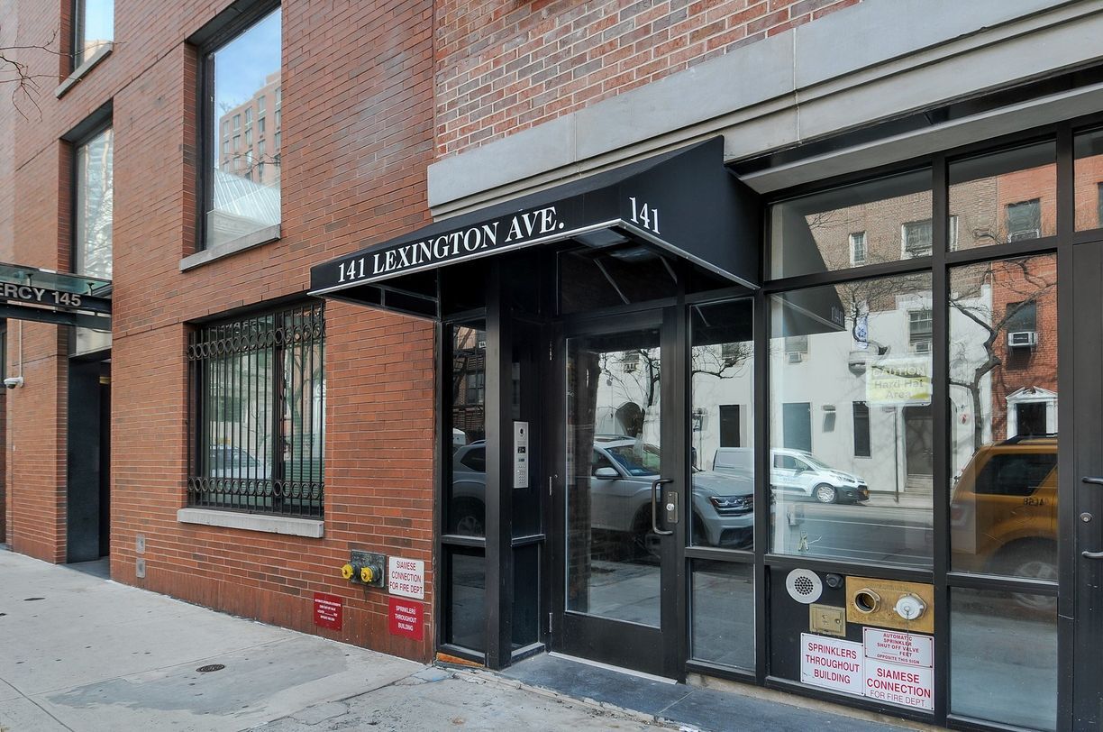 Building Photo - 141 Lexington Ave