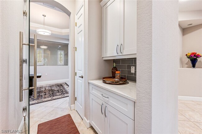 Foto del edificio - 26437 Lucky Stone Rd