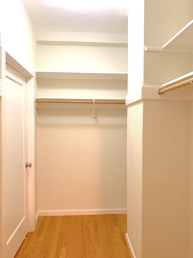 Foto del edificio - 2300 Webster St