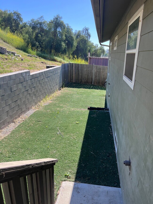 Foto del edificio - 3414 Randy Ln