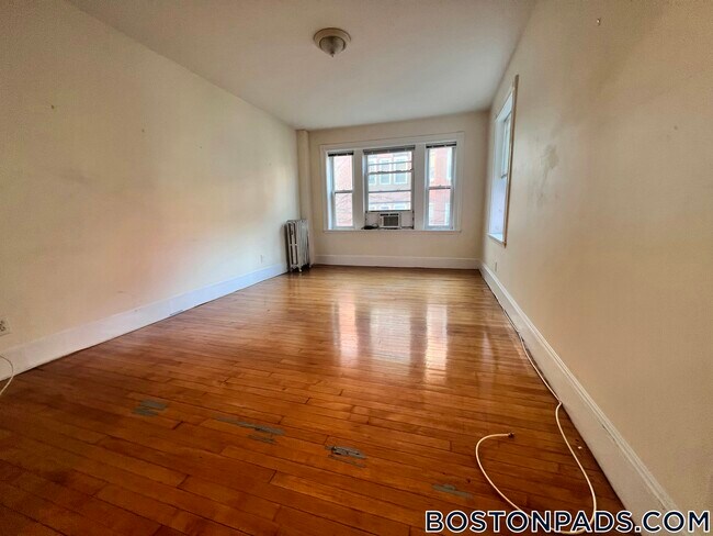 Foto del edificio - 14 Centre St