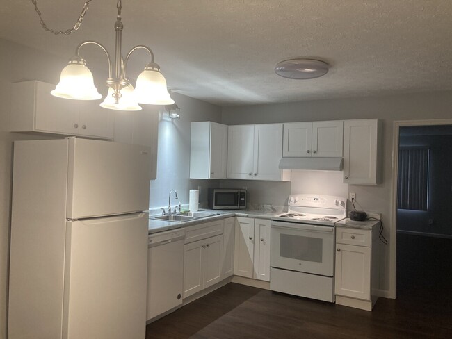 Building Photo - Carmichael Properties, LLC. 1301
