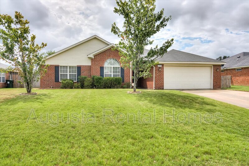 207 Taylor Cir, Grovetown, GA 30813 House for Rent in Grovetown, GA