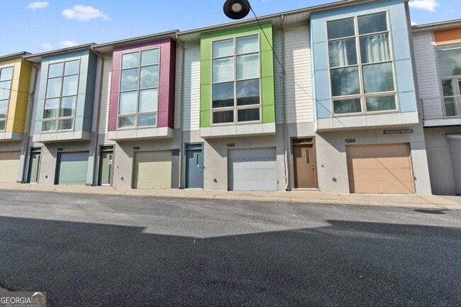 Building Photo - 1302 Noguchi Mews NW
