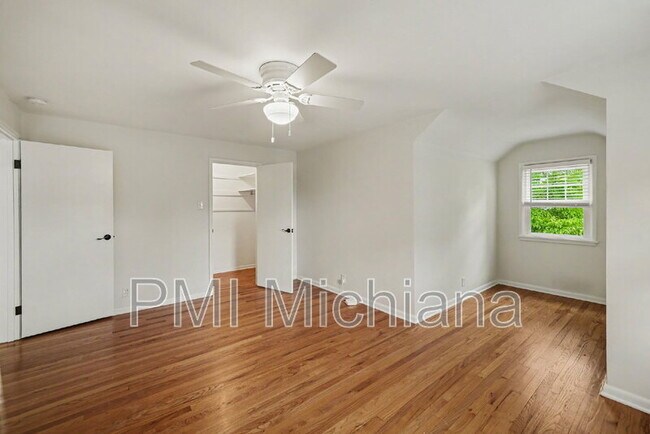 Foto del edificio - 510 E Pokagon St