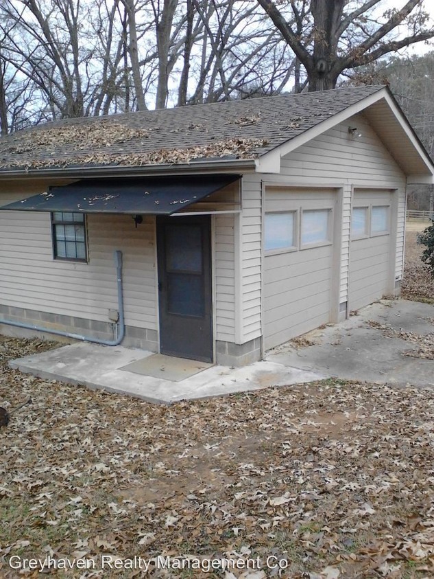 Primary Photo - 1 br, 1 bath House - 2547 Crescent Club