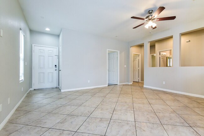 Building Photo - 3921 Red Trumpet Ct