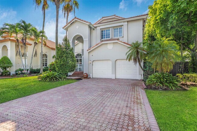 Foto del edificio - 5805 NW 108th Pl