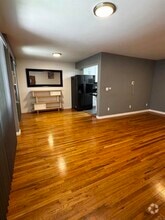 Building Photo - 103 Hayworth Ave