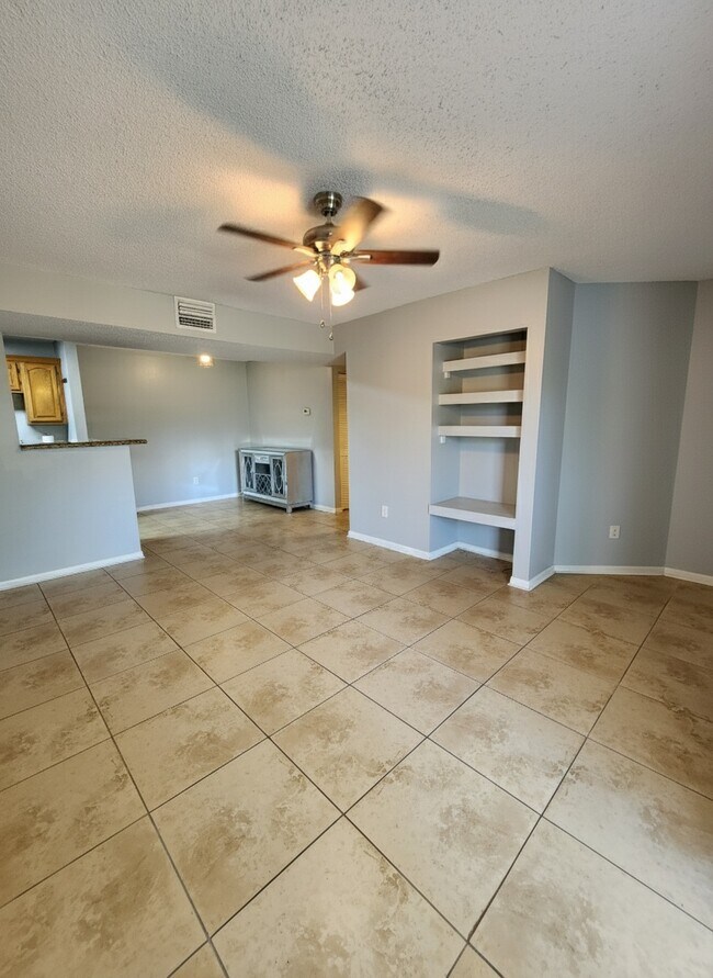 Foto del edificio - 455 Alt 19