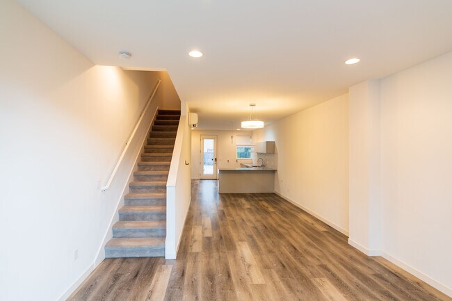 Foto del edificio - 2854 SW Adams St