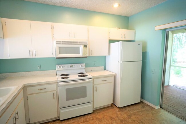 Building Photo - 8630 Hunters Key Cir