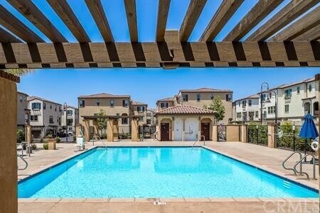 Building Photo - 18318 Iris Ln
