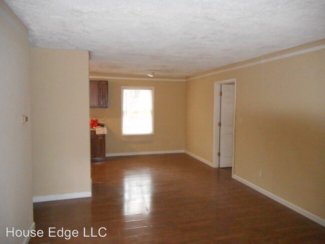 Foto del edificio - 505 Bolton Rd NW