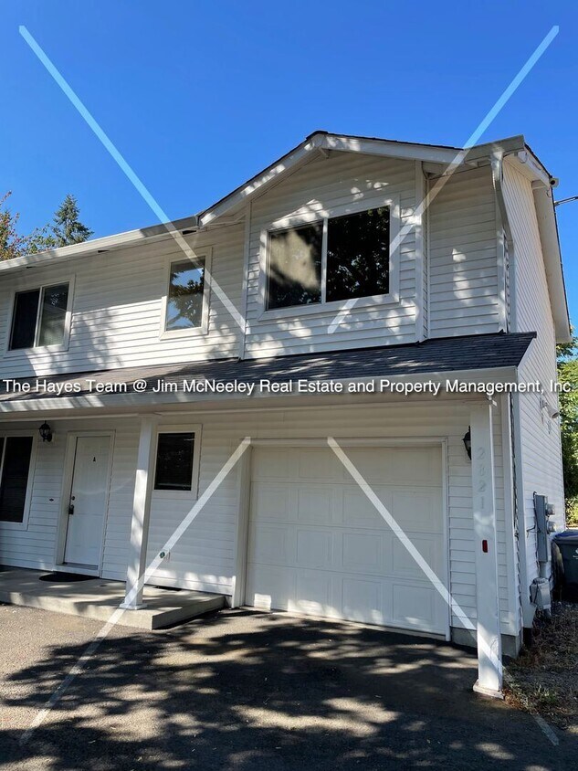 Primary Photo - 3 br, 1.5 bath House - 2821 SE 133rd Ave. ...