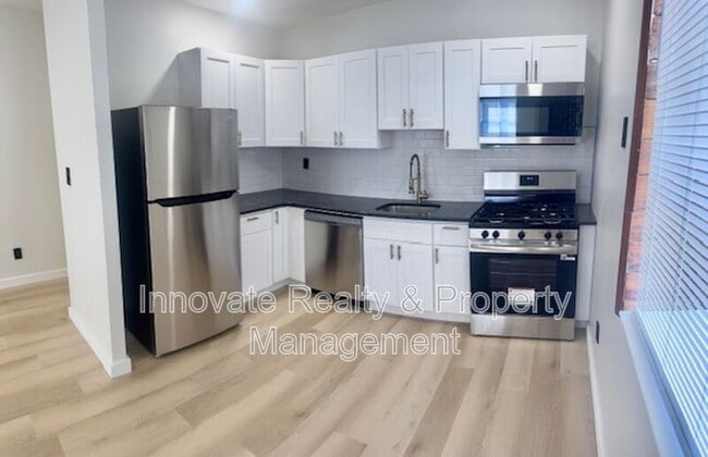 Foto del edificio - 2250 E Clearfield St