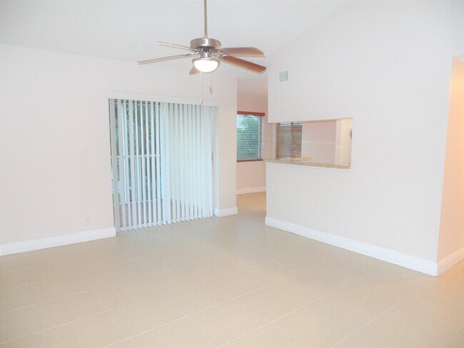 Foto del edificio - 5612 Rock Island Rd