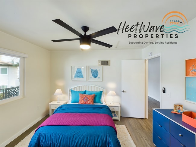 Foto del edificio - AVAILABLE Mid-DECEMBER - Renovated 2x2 in ...