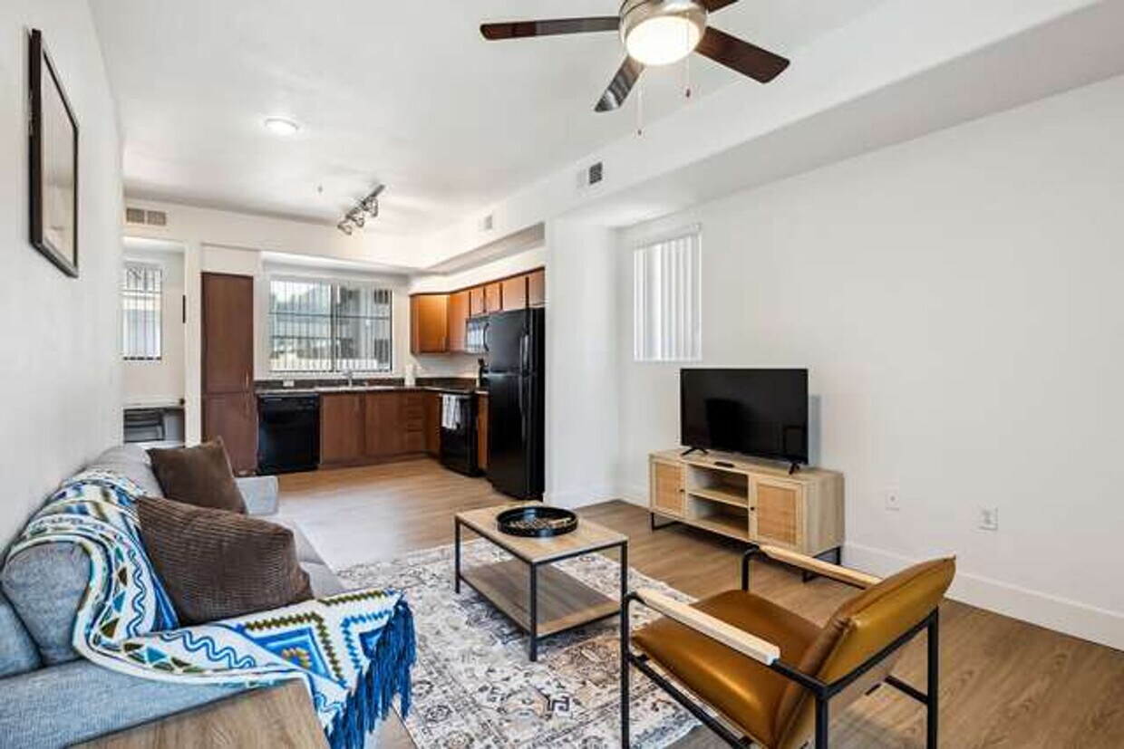 Foto principal - 6610 N 93rd Ave
