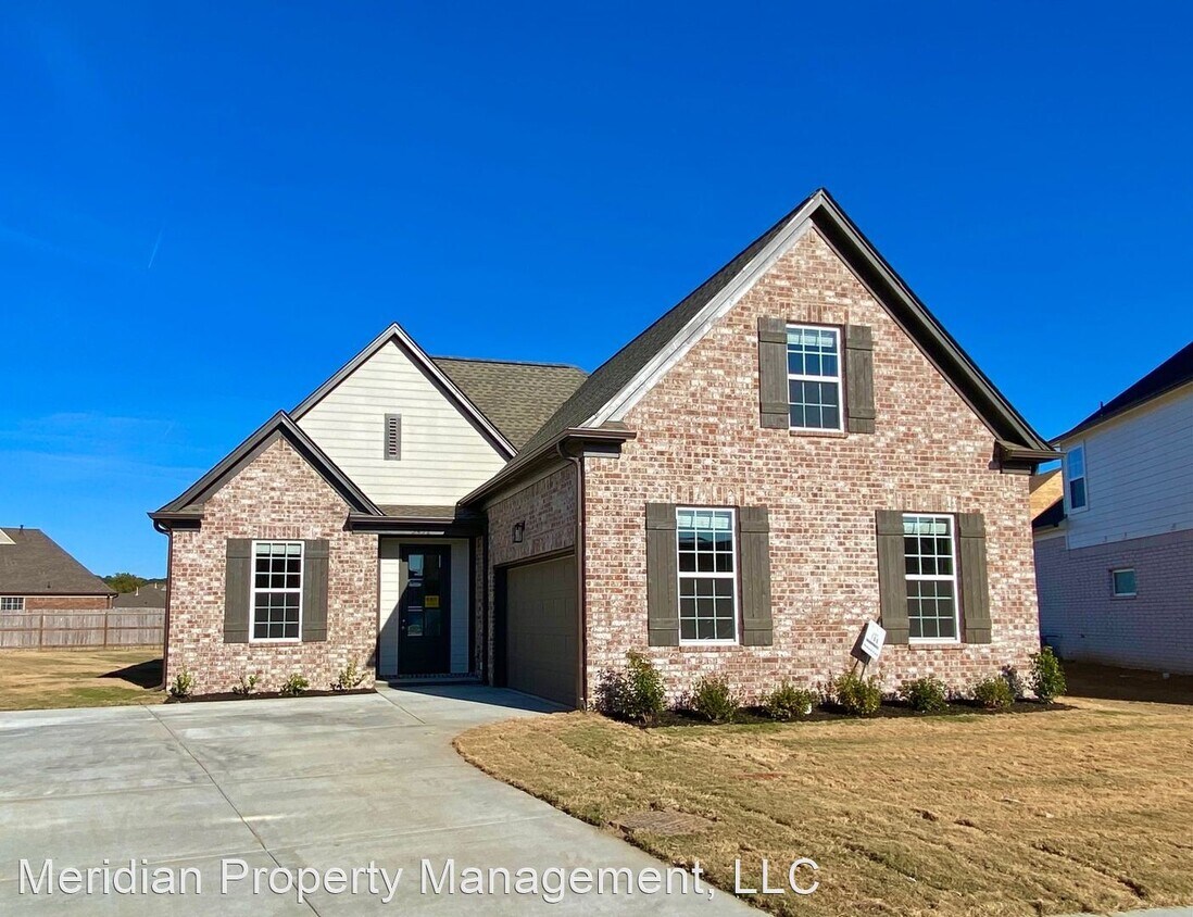 Primary Photo - 4 br, 2.5 bath House - 5432 Teal Cv