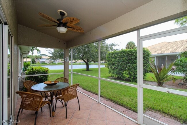 Foto del edificio - 306 Emerald Bay Cir