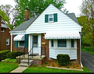 Building Photo - 1409 Gardenia Ave