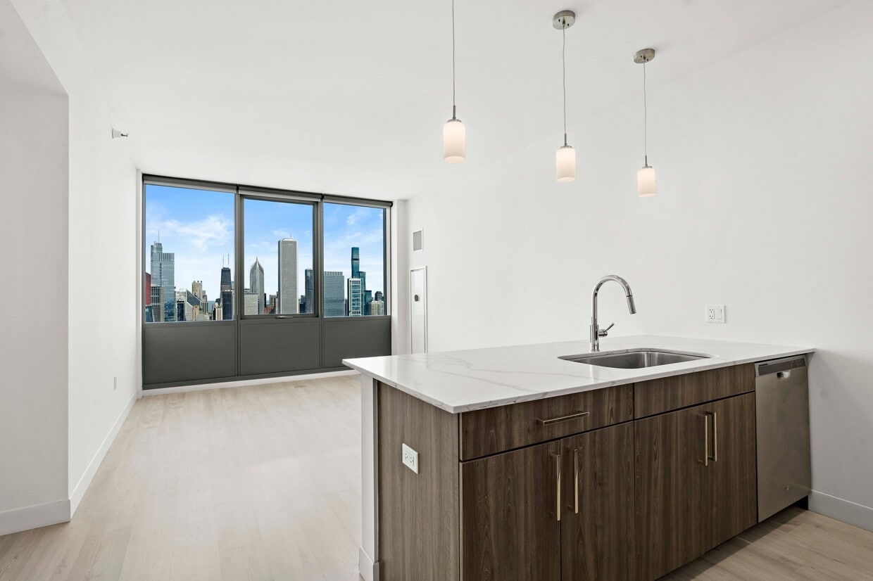 Photo - 838 S Michigan Ave (Chicago, IL)