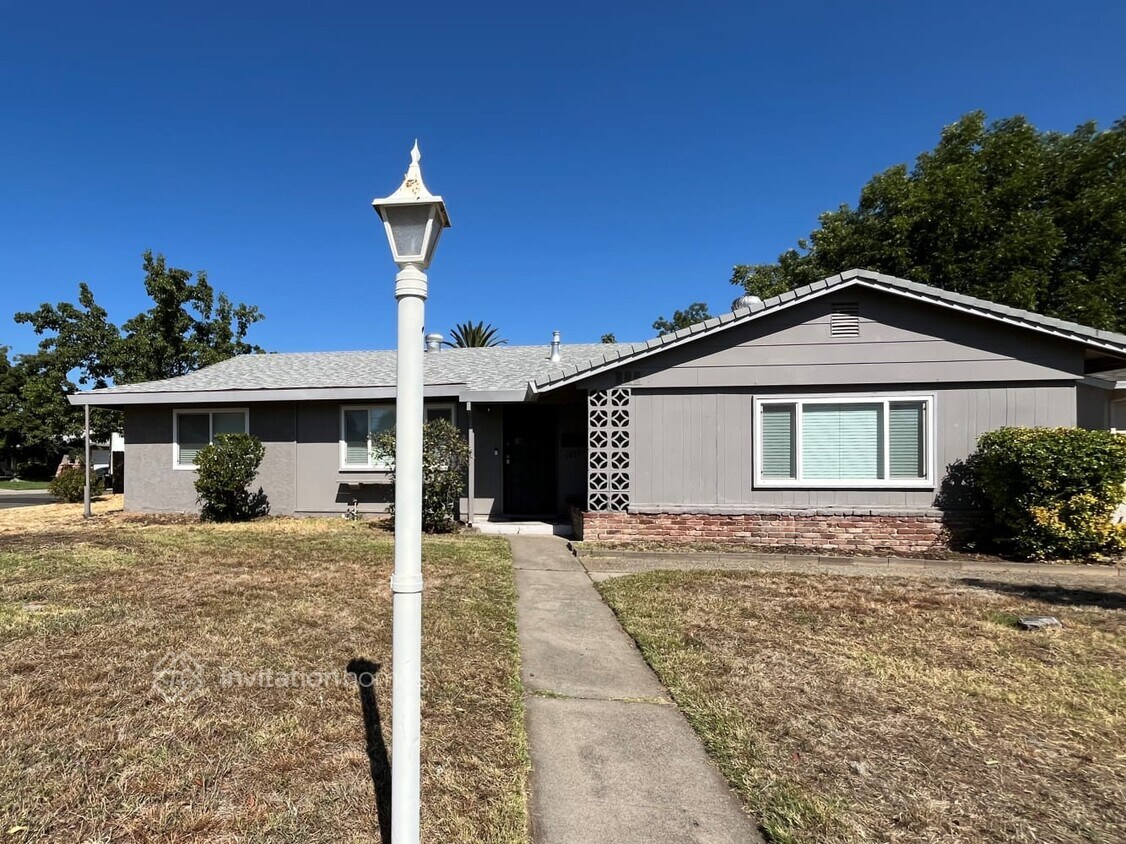 Primary Photo - 6801 Easthaven Way