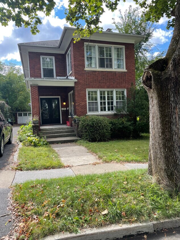 306 S Gill St Unit 1, State College, PA 16801 306 S Gill St State