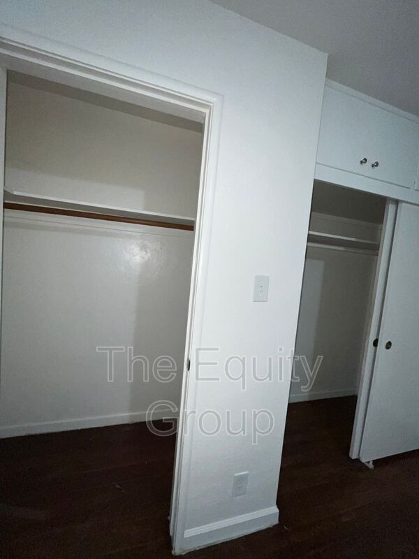 Foto del edificio - 1023 W Tulare Ave